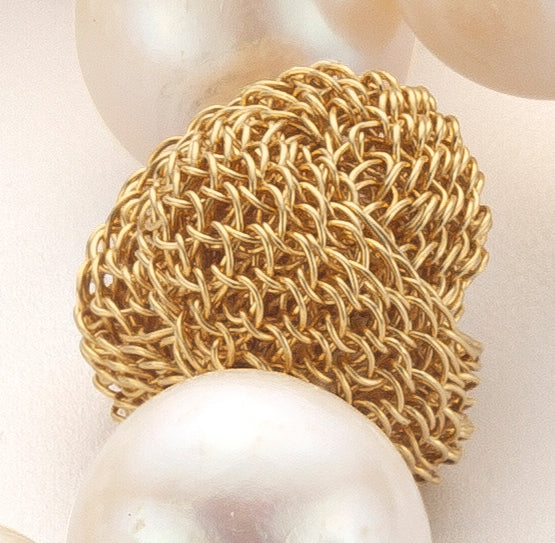 Perlen Kette mit Gold Knoten versteckter Verschluss