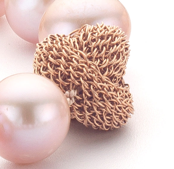 Rosé Perlen Kette mit Knoten