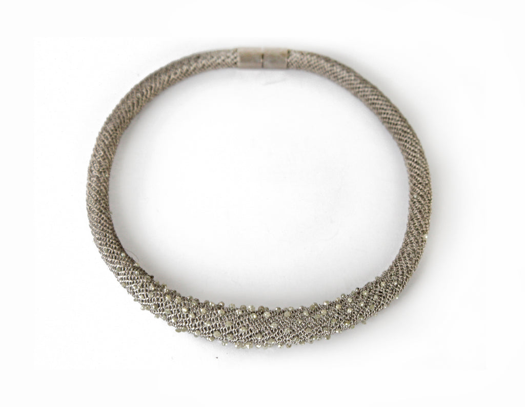 Tube Halskette in Weiß Gold mit Diamanten