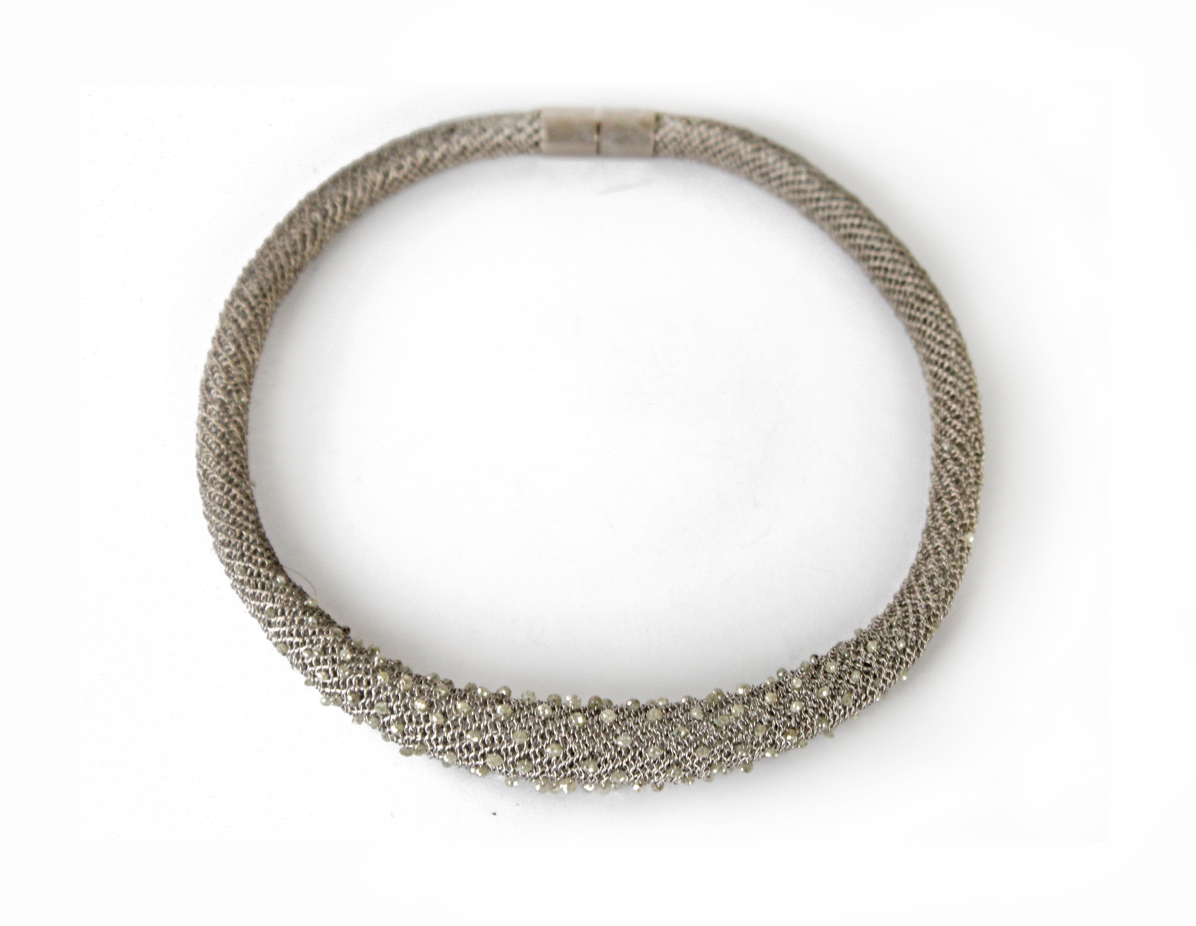 Tube Halskette in Weiß Gold mit Diamanten