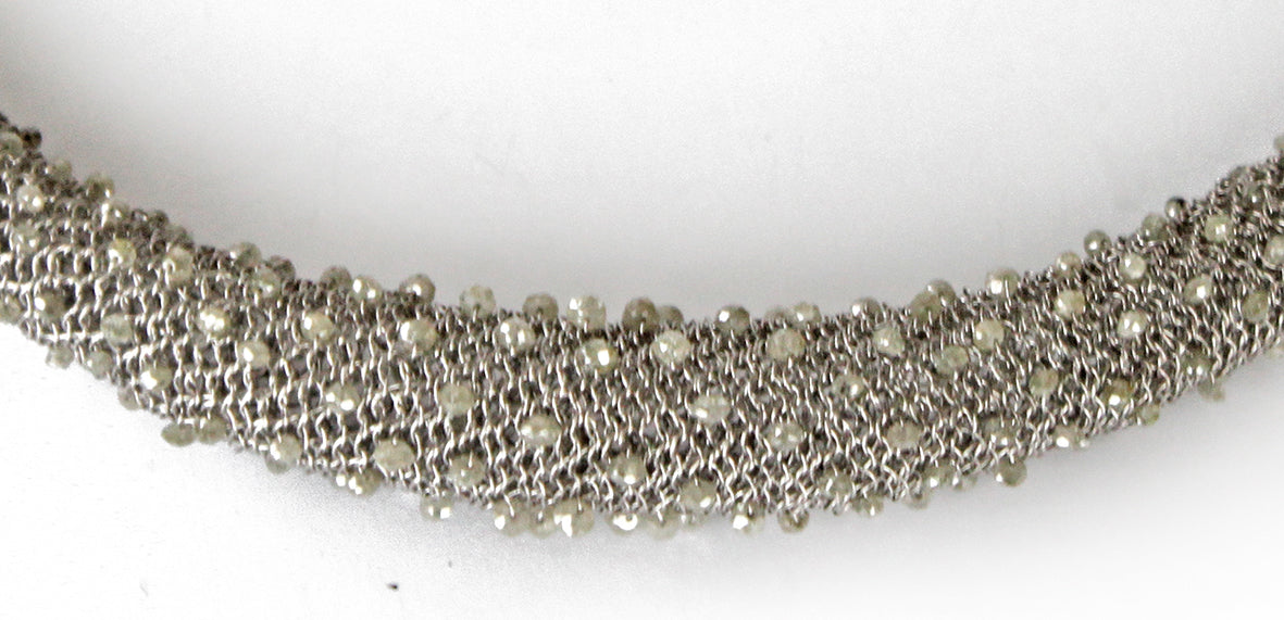 Tube Halskette in Weiß Gold mit Diamanten